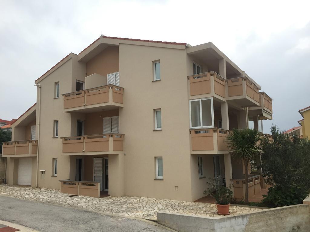 Apartments Marija Novalja Zewnętrze zdjęcie