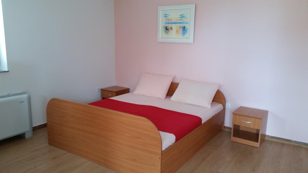Apartments Marija Novalja Zewnętrze zdjęcie